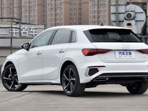 奥迪a32020款sportback35tfsi运动型国vi