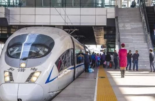 中国高铁换下铁轨为啥不回收重冶炼今天算明白