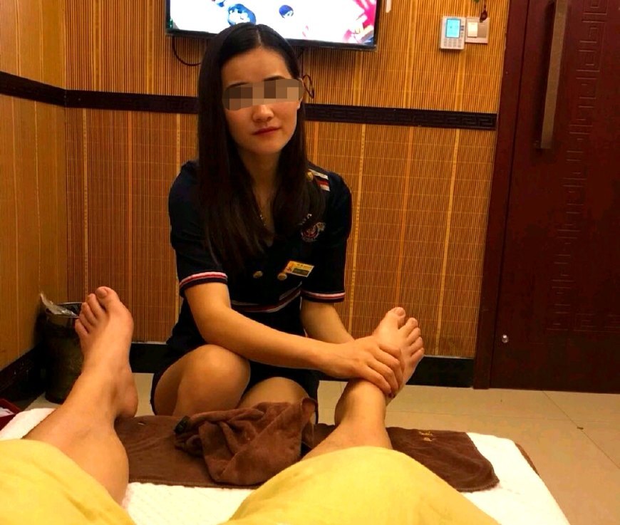 男子到足疗店按摩,看到女技师傻了眼,网友:你赚大了!_【快资讯】