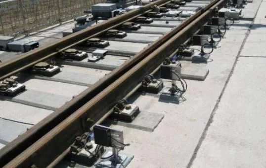 中国高铁换下铁轨为啥不回收重冶炼今天算明白