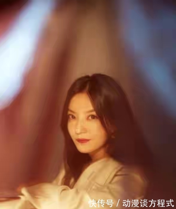 现状|45岁赵薇现状肌肤白嫩似少女,盘点超过45岁的美女明星