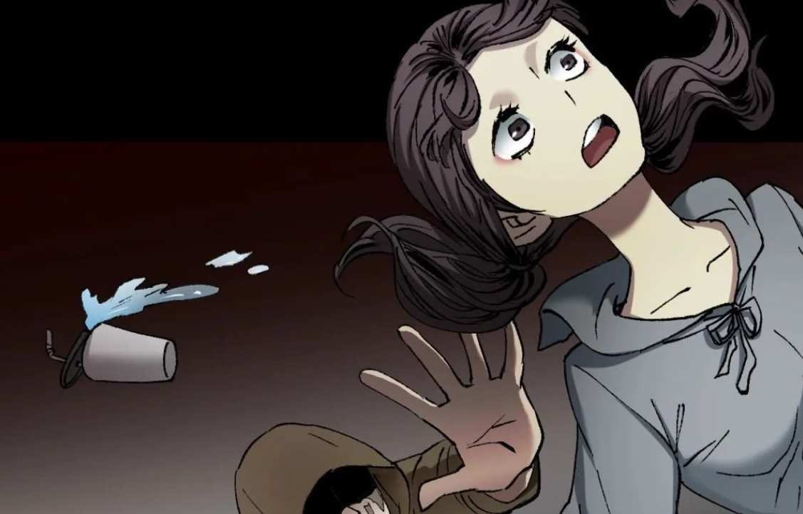 短篇恐怖漫画《跟踪我的疤脸怪人》