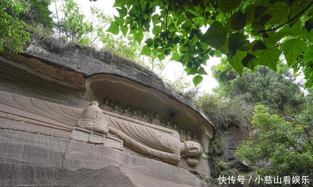 摩崖|新旧两种石刻你喜欢哪个?来安岳旅游,新旧都有精彩