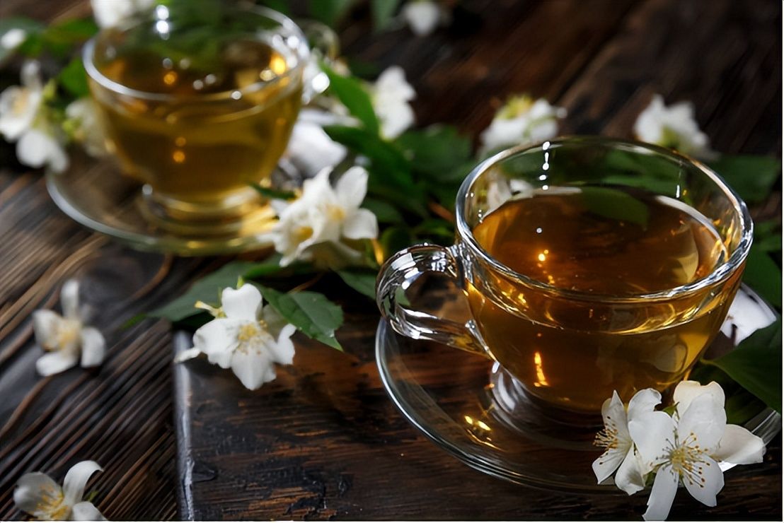 三月倒春寒中老年多喝5种高维c茶营养丰富气色佳