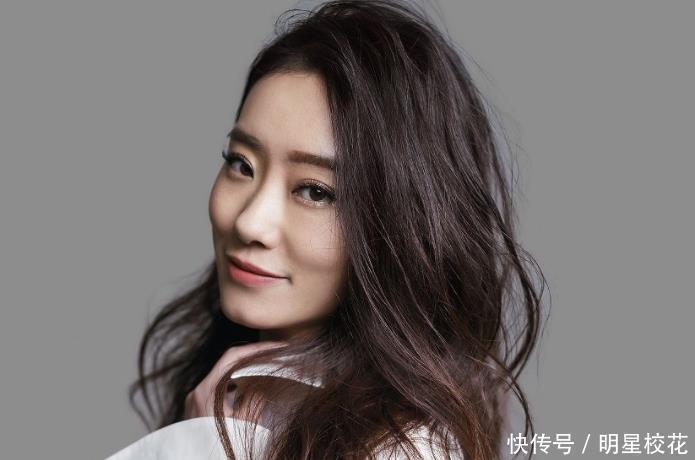 喜剧演员都|她是杨幂同学,因太漂亮不适合喜剧不温不火,如今成贾玲