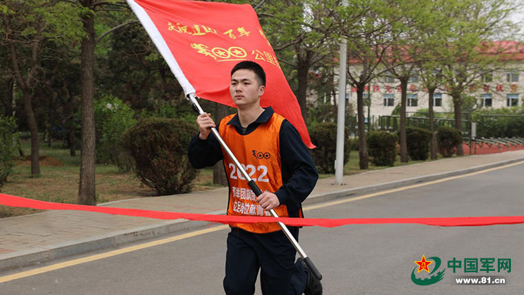 一中队参赛选手,中士刘景通深有感触地说.