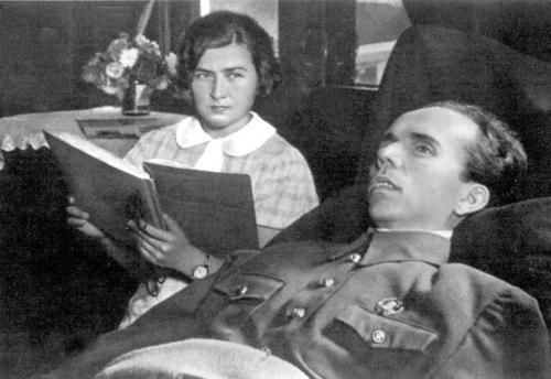 南大教授认为《钢铁是怎样炼成的》不是一本好书