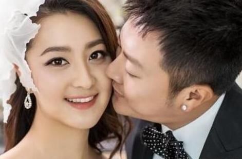印小天老婆哈琳娜改名造假学历只为骗婚,这个女人比马蓉还狠