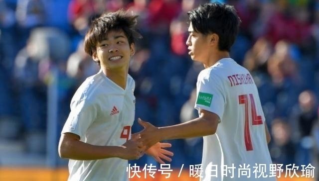 日本乙级联赛小妖加盟德甲劲旅 他现年22岁 身高1米 快资讯 日本乙级联赛小妖加盟德甲劲旅 他现年22岁 身高1米 快资讯