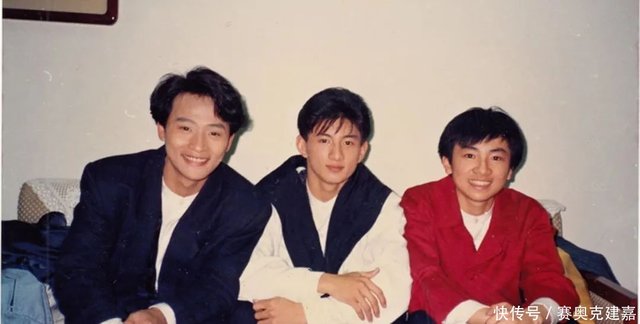 小虎队罕见同框 三人完成饭局之约 网友隔空喊话tfboys 快资讯 小虎队罕见同框 三人完成饭局之约 网友隔空喊话tfboys 快资讯