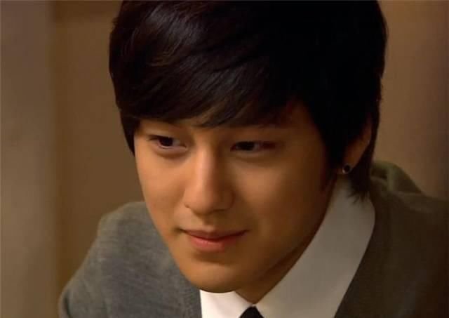 金范韩国人气下滑怎么回事从中知道他为什么不火了 快资讯