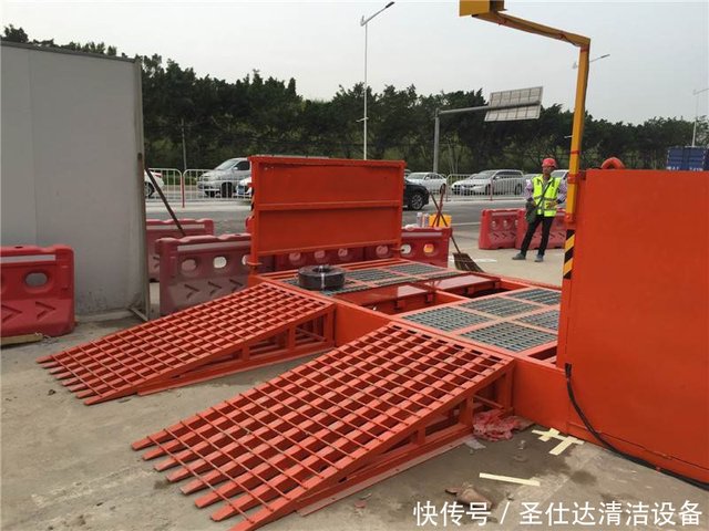 全自动洗车机 蓝天保卫战的使者 快资讯 全自动洗车机 蓝天保卫战的使者 快资讯