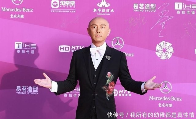 张卫健的辛酸史 投资失败后无人帮 只有刘德华愿意帮我 快资讯