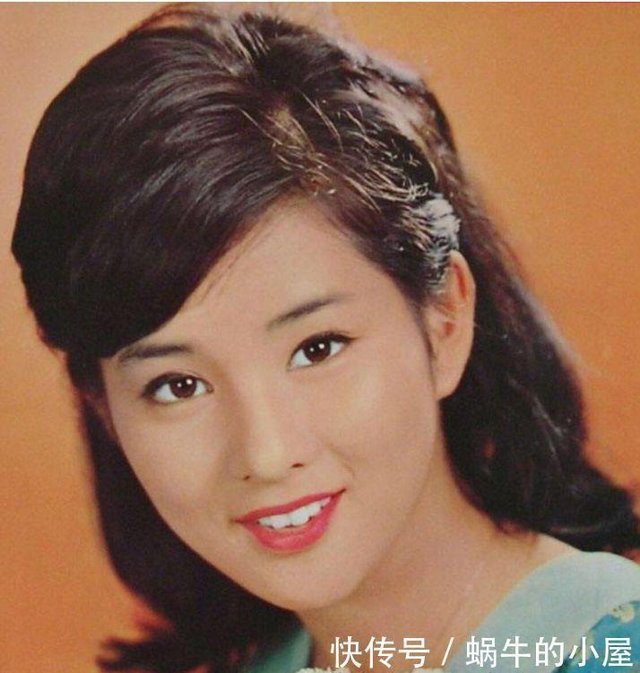 美人从不迟暮 76岁吉永小百合的素净穿搭 气质又高级 美得优雅 快资讯 美人从不迟暮 76岁吉永小百合的素净穿搭 气质又高级 美得优雅 快资讯