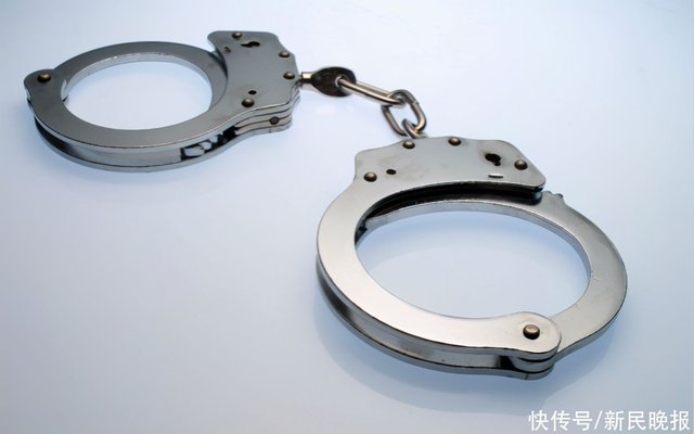寒心 万元项链不翼而飞 作案人竟是 快资讯