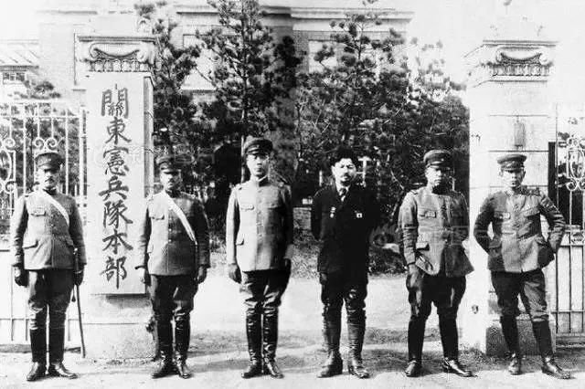 本庄繁小传 发动九一八的战犯 满洲国的建国之父 终切腹 快资讯