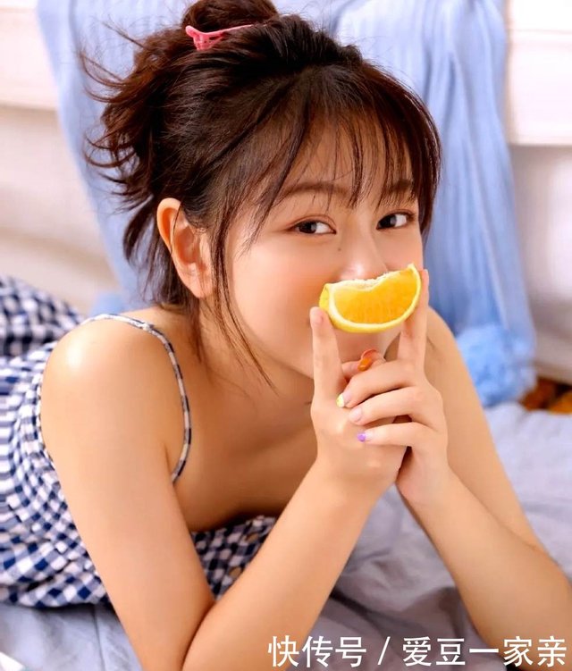 神咲诗织气质迷人 退役之后专注音乐创作做自己喜欢的事 快资讯