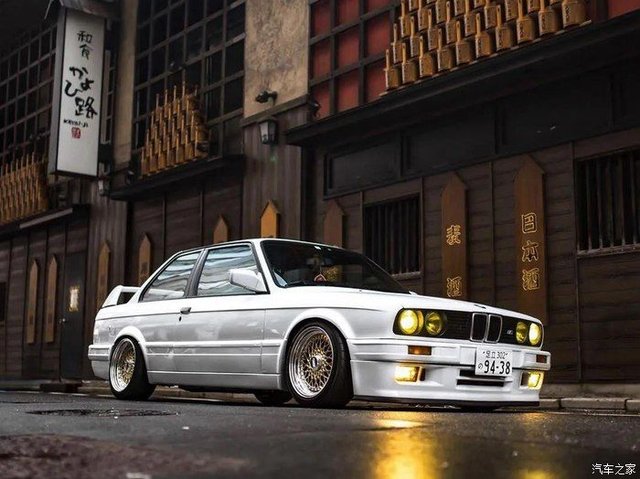 宝马m3的 鼻祖 初代车型竟然只有不到0马力 快资讯