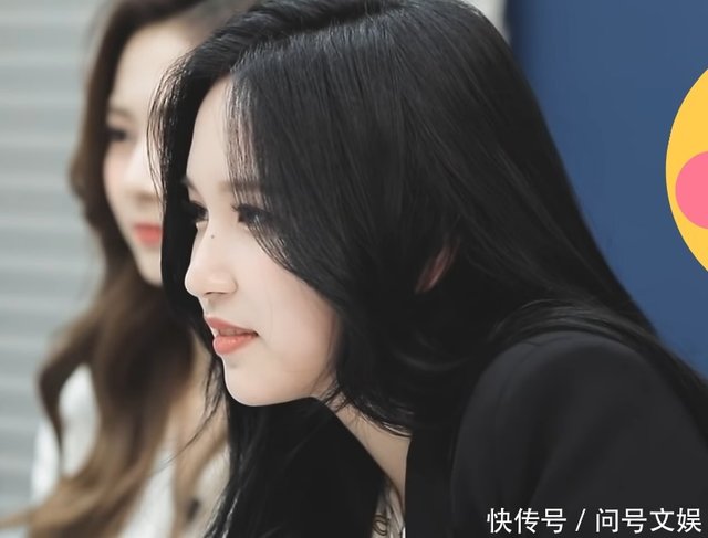 在 Time To Twice 中 Mina完美地化身了一个可怕而有魅力的代表 快资讯 在 Time To Twice 中 Mina完美地化身了一个可怕而有魅力的代表 快资讯