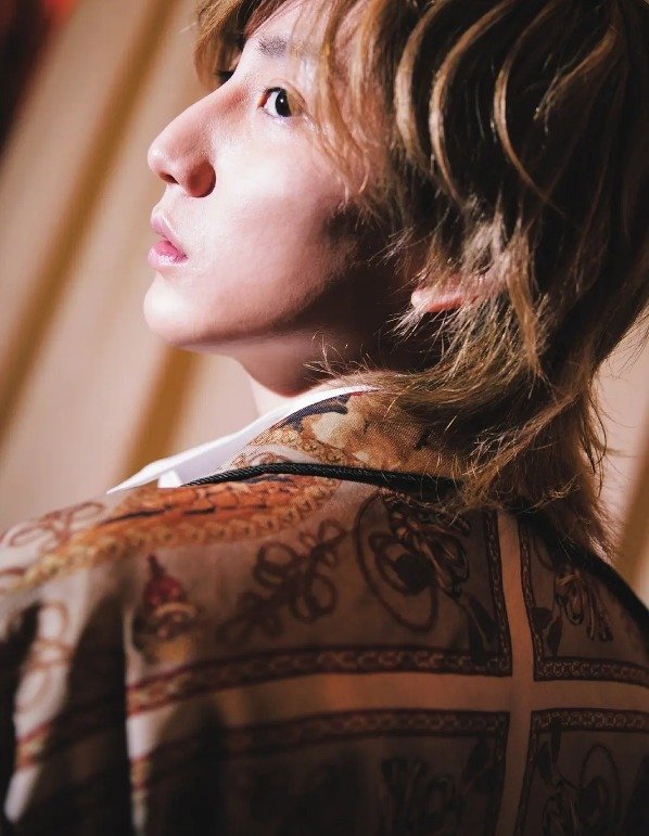 时尚杂志读者票选出来的 21国宝级美男 第一名居然是他 快资讯