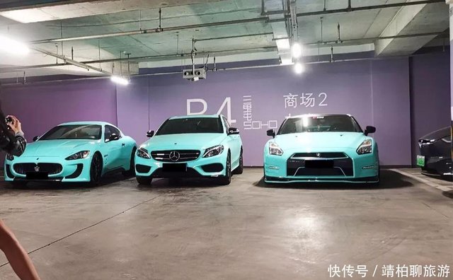 富二代晒车库3台价值千万同色豪车 网友 第三台的魅力最耀眼 快资讯