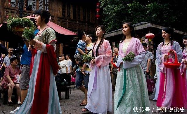 着我华夏衣裳 兴我礼仪之邦 关于汉服你知道多少 快资讯 着我华夏衣裳 兴我礼仪之邦 关于汉服你知道多少 快资讯