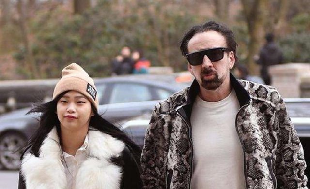 尼古拉斯小30岁老婆 自小家贫缺父爱 快资讯