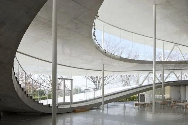 日本建筑师的中流砥柱 妹岛和世 快资讯