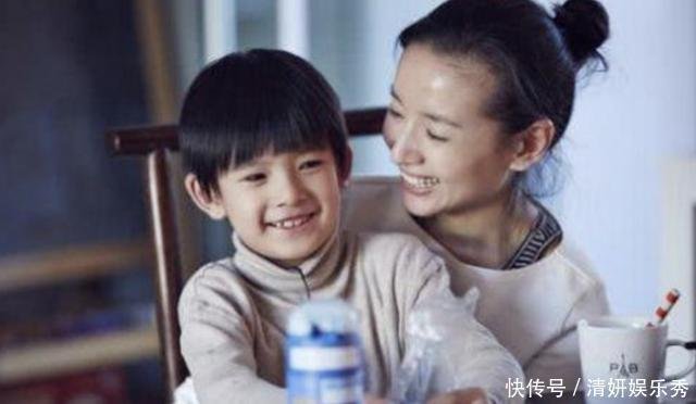 妈妈 我想吃零食 懂 潘多拉效应 的父母 从不阻止孩子吃零食 快资讯 妈妈 我想吃零食 懂 潘多拉效应 的父母 从不阻止孩子吃零食 快资讯