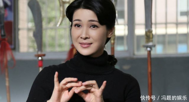 童蕾在 亮剑 的精彩表现 和周一围同居 嫁入豪门遭遇丈夫破产 快资讯