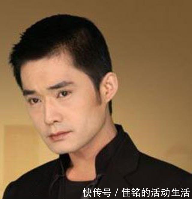 与妻子离婚后 丈夫又想把她娶回来 前妻自尽 他却发誓终生不娶 快资讯