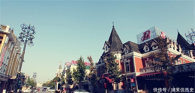 十七八世纪 洛克以个人主义为其哲学基础 提出 天赋人权论 快资讯