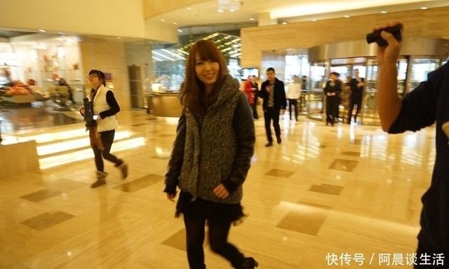 原来冻龄都是骗人的 看到刘嘉玲赵雅芝生图后 感觉不会再爱了 快资讯 原来冻龄都是骗人的 看到刘嘉玲赵雅芝生图后 感觉不会再爱了 快资讯