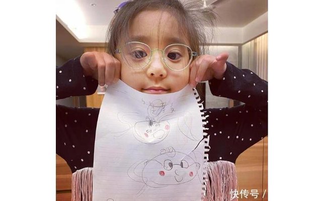 贾静雯的女儿弱视600度 孩子视力健康不能忽视 家长需引起重视 快资讯 贾静雯的女儿弱视600度 孩子视力健康不能忽视 家长需引起重视 快资讯