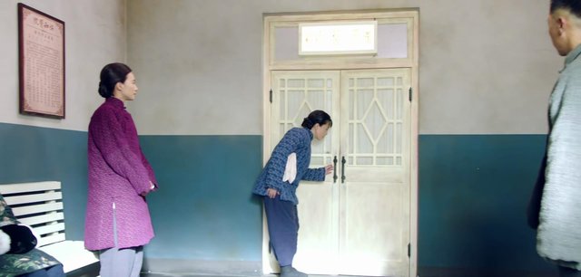 芝麻胡同 牧春花生子 赵倩演出秀妈骨子里的卑微 快资讯