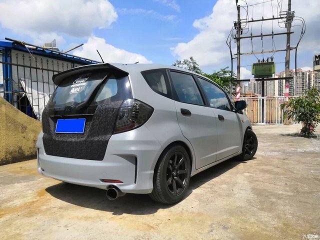 不老的 飞仔 飞度ge8移植日规rs版套件改装案例 快资讯