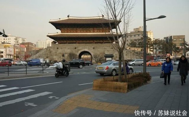 首尔 贫富分化严重的城市 一边是天堂 另一边却是地狱 快资讯 首尔 贫富分化严重的城市 一边是天堂 另一边却是地狱 快资讯