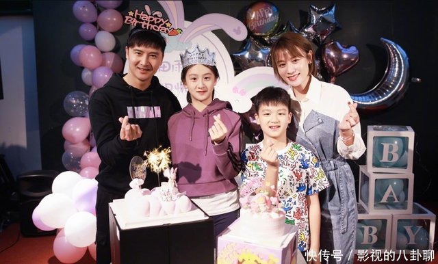 田亮为女儿庆生 13岁身高与田亮齐耳高 曾经爱哭的小孩子长大了 快资讯 田亮为女儿庆生 13岁身高与田亮齐耳高 曾经爱哭的小孩子长大了 快资讯