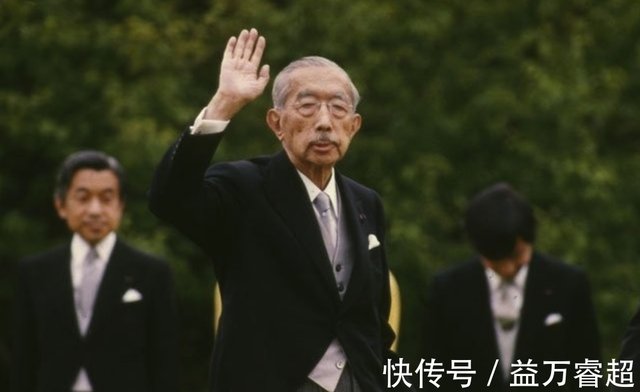 87岁裕仁天皇葬礼 中国也参加了裕仁葬礼 快资讯