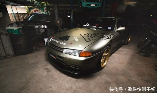 头文字d打酱油的中里毅 他的日产r32至今依然吸引 快资讯 头文字d打酱油的中里毅 他的日产r32至今依然吸引 快资讯
