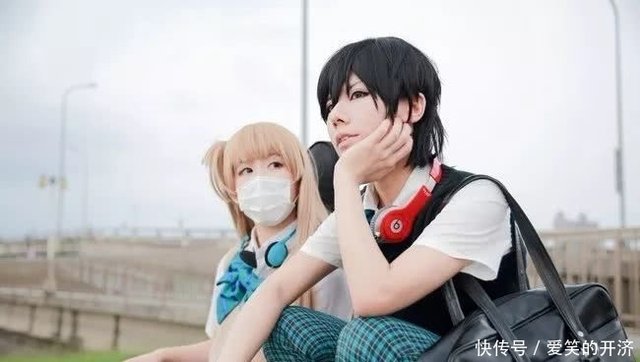 覆面系noise 有栖川仁乃 杠花奏cos小清新的河堤踏青 快资讯 覆面系noise 有栖川仁乃 杠花奏cos小清新的河堤踏青 快资讯