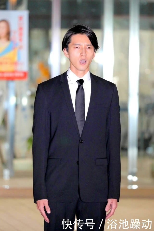 田口淳之介吸毒获释后下跪秒道歉 宣布暂退演艺圈 快资讯