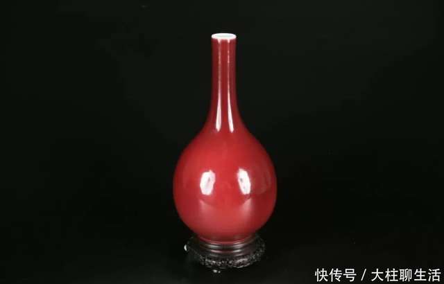 千窑一宝：清乾隆·祭红釉胆瓶- 快资讯