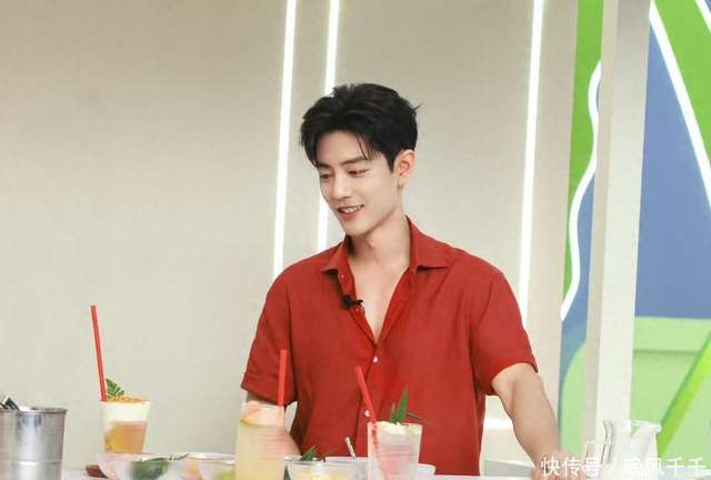 肖战回应《小城良方》开机争议！四字文案打消质疑，肖战勇气可嘉