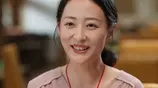 40岁农村阿姨进城相亲被富豪看上，闪婚同居后她张口要100元零花钱，富豪给1亿