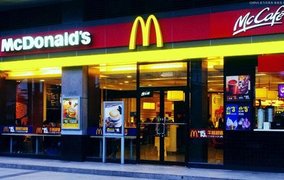 麦当劳重大丑闻！CEO与多名女员工发生性关系，裸照小视频被公开