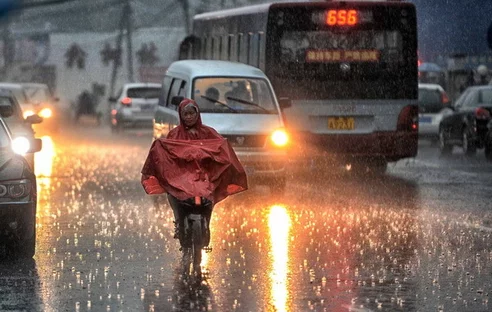 雷雨再来！今夜北京局地暴雨并伴有风雹，注意防范