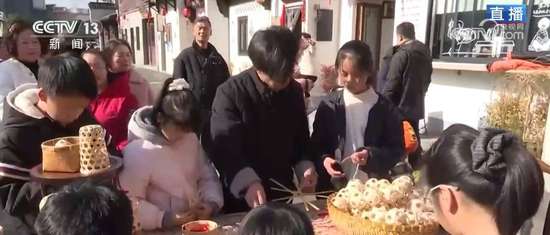 新年伊始消费升温年货市集火热