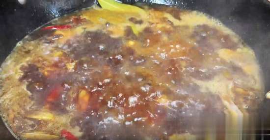 手脚冰凉怕风怕冷怎么回事