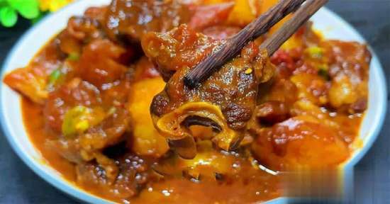 手脚冰凉怕风怕冷怎么回事